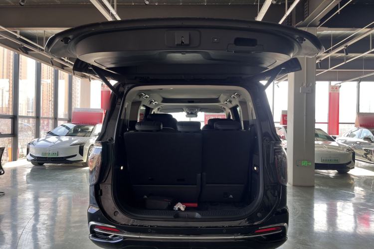 Used Hongqi HQ9 PHEV 2024 2.0T Four-Wheel Drive Business Edition