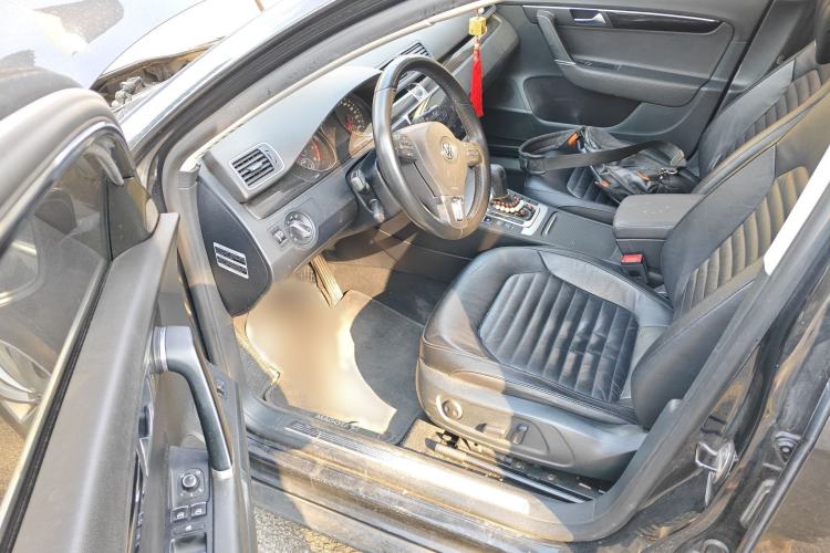 Used Volkswagen Magotan 2013 2.0 TSI Luxury Model
