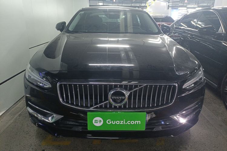 Used Volvo S90 2019 T4 Zhiyi Edition
