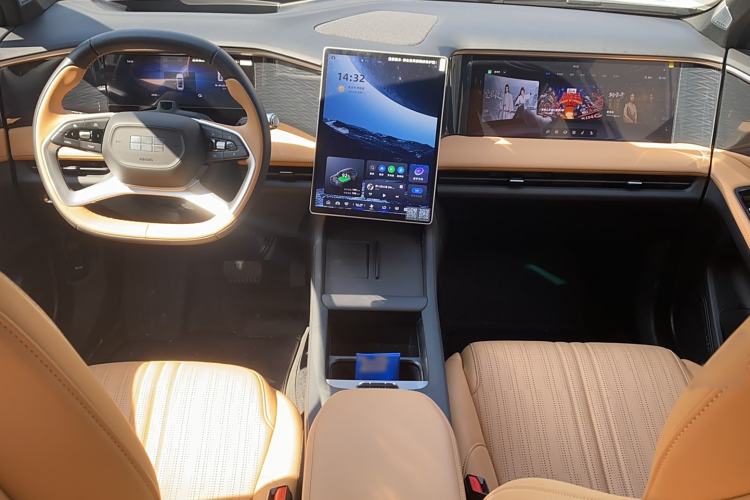 Used  L7 2024 1.5T 115 km Starship Dragon Edition
