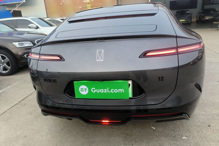 Used  12 2025 Ultra Extended-Range Edition
