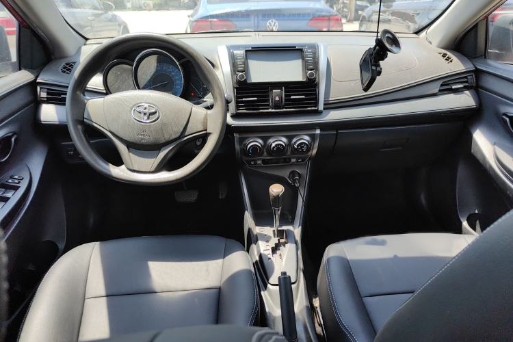 Used Toyota YARiS L 2014 1.3E Automatic Charm Edition
