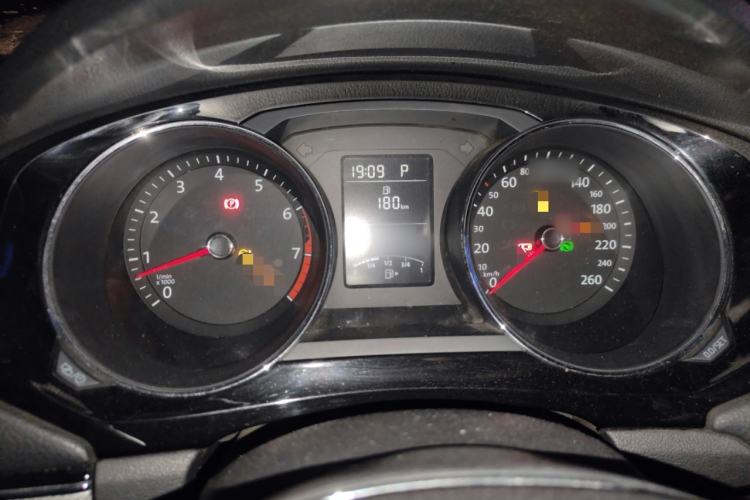 Used Volkswagen Sagitar 2015 1.6L Automatic Comfort Model