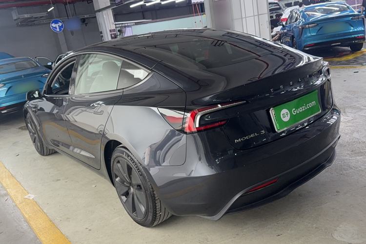 Used Tesla Model 3 2023 Rear-Wheel-Drive Version
