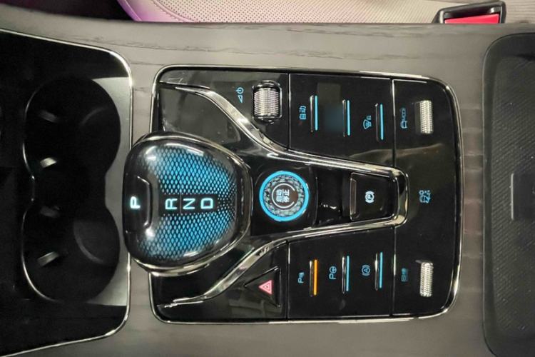 Used BYD Han 2025 EV with 701 km of Laser Radar-Enabled Intelligent Driving