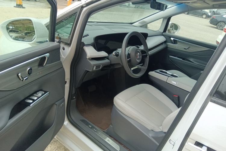 Used Buick GL8 2025 Lu Zun Deluxe Edition
