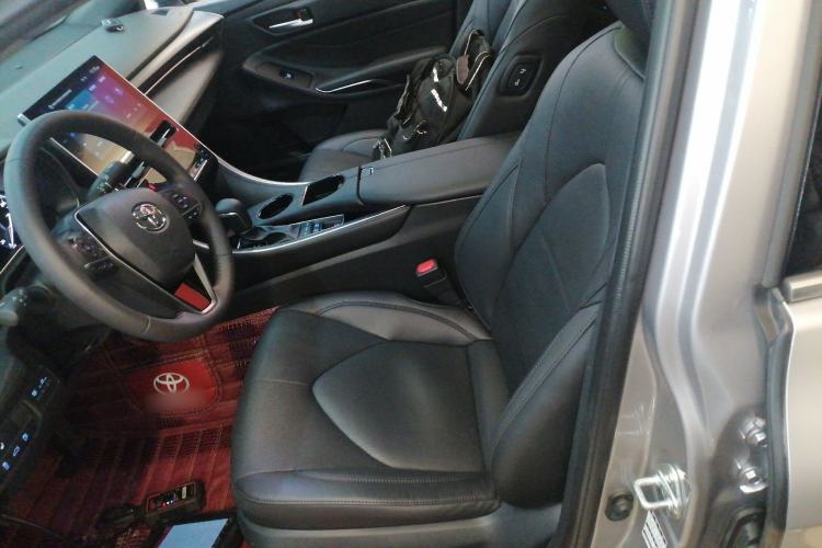 Used Toyota Avalon 2023 Dual-Engine 2.5L Luxury Edition