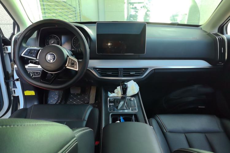 Used BYD Tang 2019 2.0T Automatic SmartConnect Luxury Edition 5 Seats China VI Standard
