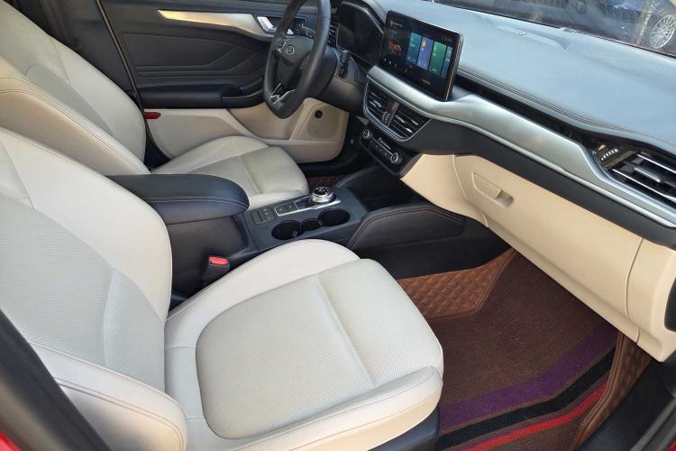 Used Ford Focus 2021 Sedan EcoBoost 180 Automatic Trendy Model
