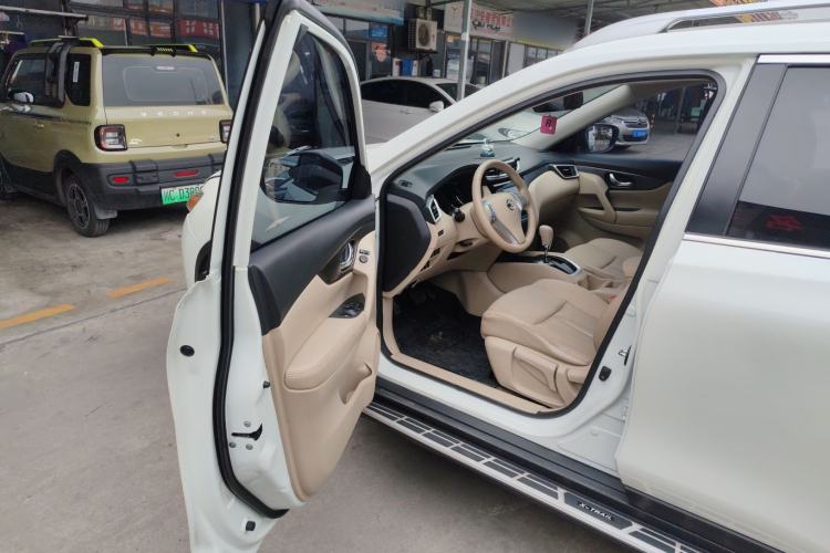 Used Nissan X-Trail 2014 2.0L CVT Comfort Edition 2WD