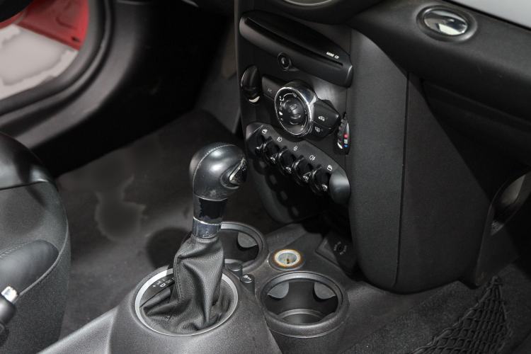 Used  MINI 2011 1.6L COOPER Fun
