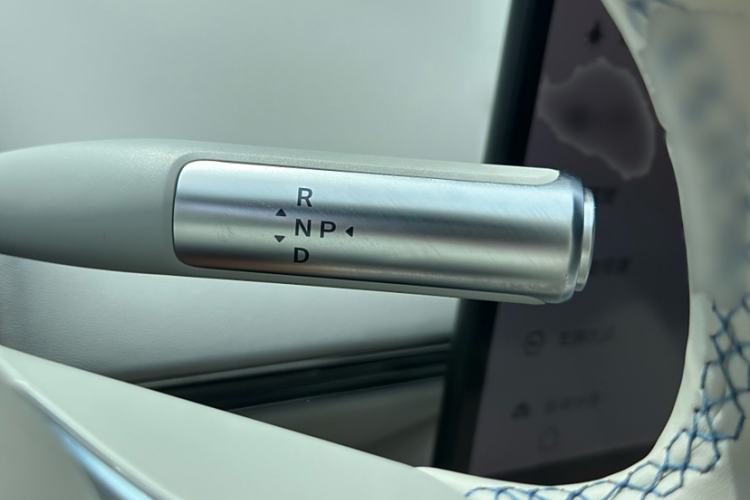 Used Hima Luxeed S7 2025 705 km Max
