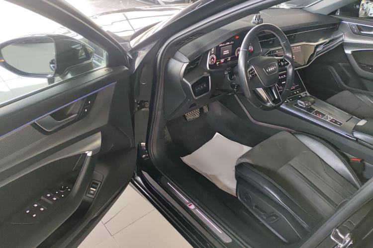 Used Audi A6L 2022 40 TFSI Luxury Dynamic Model