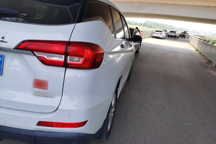 Used Haval M6 2019 1.5T DCT Two-Wheel Drive Value Edition China VI Standard
