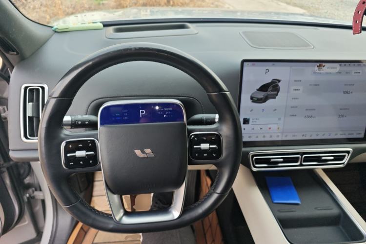 Used Li Auto L9 2022 Max model
