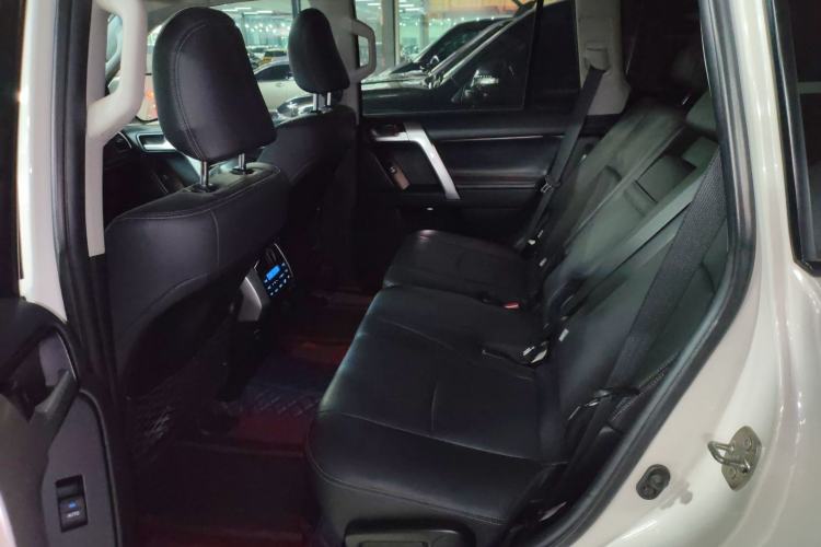 Used Toyota Prado 2018 3.5L Automatic TX-L with Rear-Mounted Spare Tire
