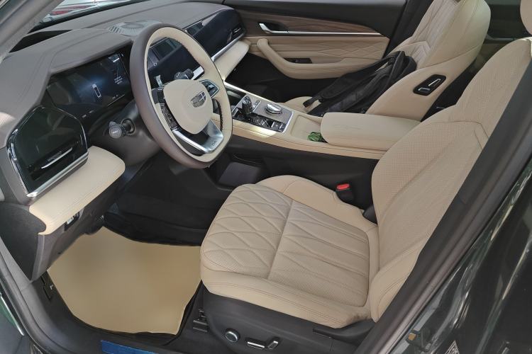 Used Geely Auto Monjaro L 2025 Dongfang Yao 2.0TD Automatic All-Wheel-Drive Wangyue Edition