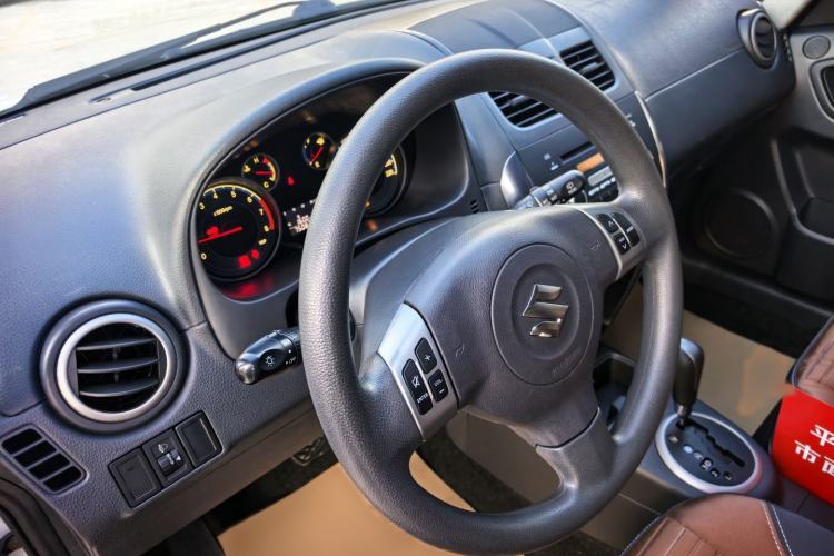 Used Suzuki SX4 2013 1.6L Automatic CoolRide Model
