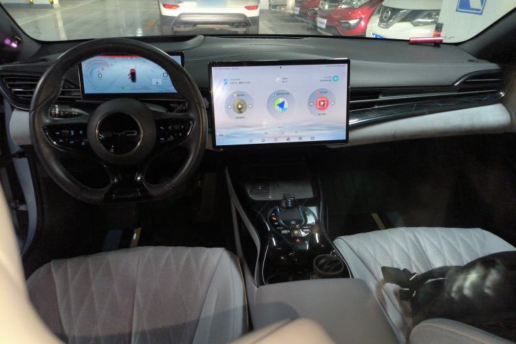 Used BYD Seal 2022 650 km All-Wheel-Drive Performance Version
