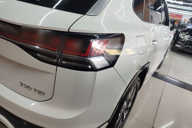 Used Volkswagen Tayron 2024 330TSI Two-Wheel Drive R-Line High-Energy Version
