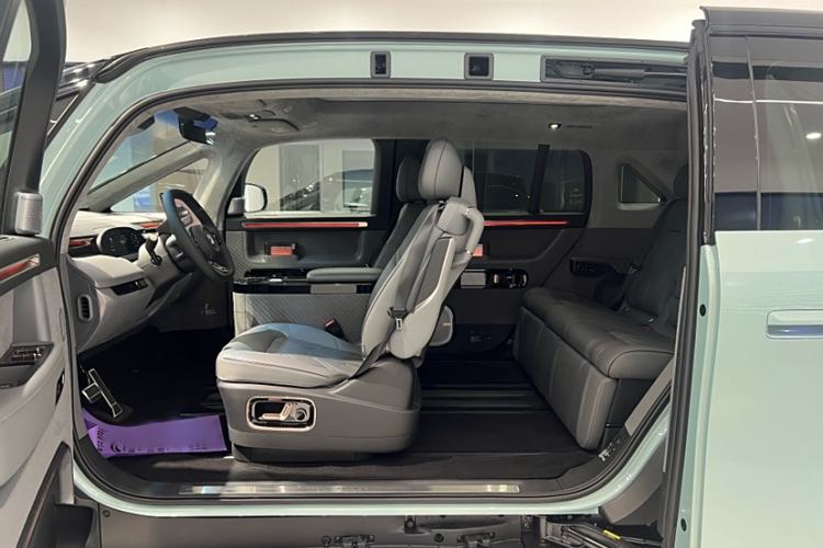 TDK.VehicleDetails.img