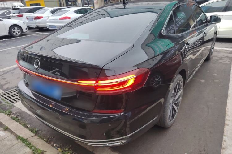 Used Volkswagen Passat 2023 Revised 330TSI Elite Edition
