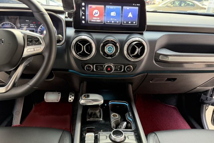 Used  BJ40 2024 2.0T Urban Hunter Honor Edition
