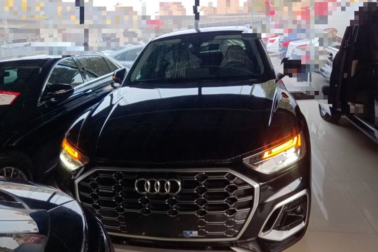 Used Audi Q5L 2022 40T Fashionable and Dynamic Model
