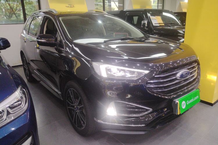 Used Ford Edge 2020 EcoBoost 245 Two-Wheel Drive Titanium 7-Seater
