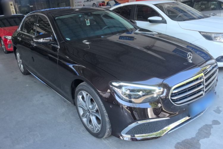 Used Mercedes-Benz E-Class 2022 Revised Version E 300 L Sporty and Stylish Edition

