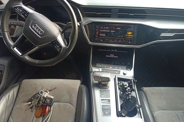 Used Audi A6L 2019 40 TFSI Luxury Dynamic Model
