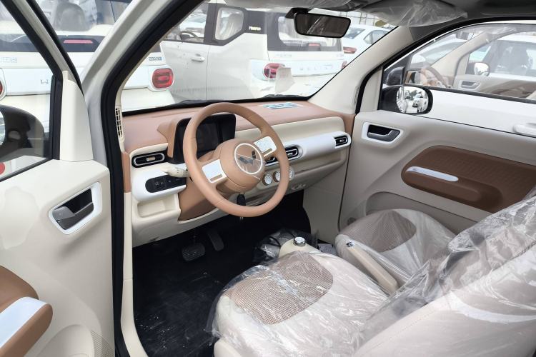 Used Wuling Hongguang MINIEV 2024 3rd Generation 215km Youth Edition
