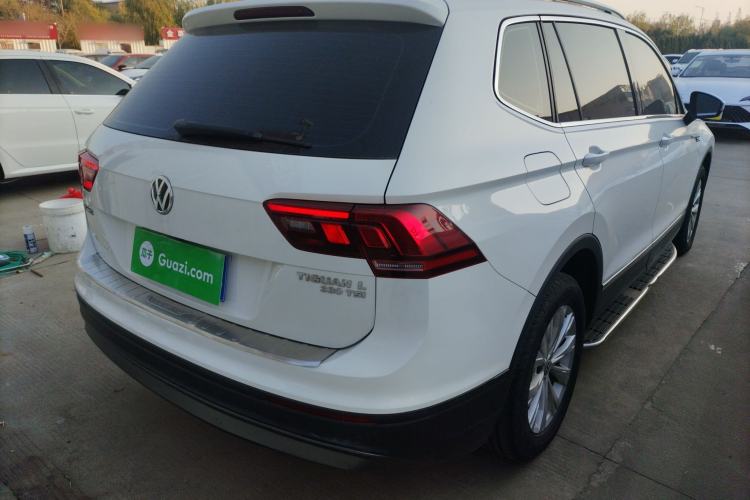 Used Volkswagen Tiguan L 2017 330TSI Automatic Two-Wheel Drive Luxury Edition
