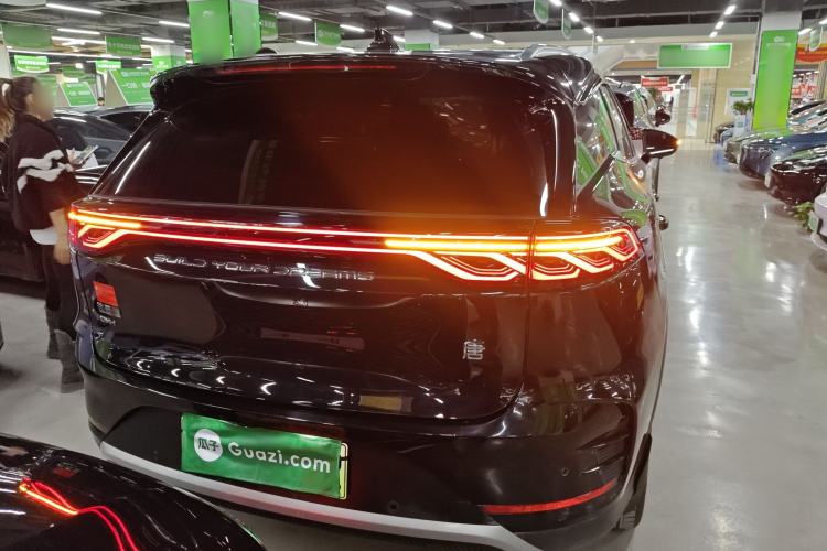 Used BYD Tang New Energy 2024 DM-i Glory Edition 112KM Prestige Model
