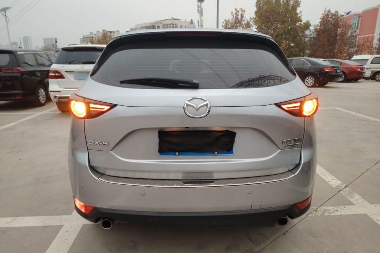 Used Mazda CX-5 2017 2.0L Automatic 2WD ZhiShang Trim China V Standard
