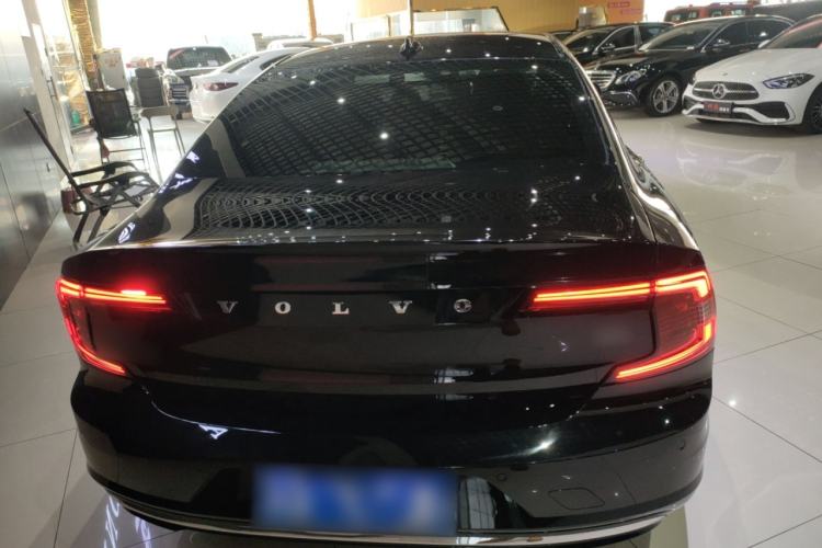 Used Volvo S90 2022 B5 Zhiyuan Luxury Edition
