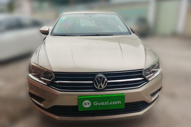 Used Volkswagen Bora 2016 1.6L Automatic Fashion Model
