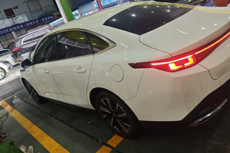 Used Changan Eado 2025 Blue Whale 1.5T 500Bar Prestige Model