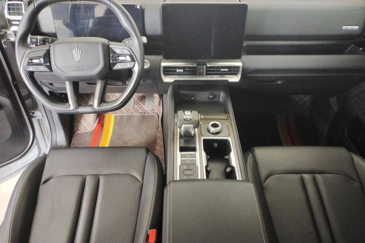 Used JMC DaDao 2023 Chasing Light 2.3T Diesel Automatic 4x4 Standard-Wheel Enjoyment Model
