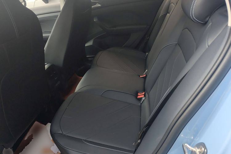 Used Volkswagen Tharu 2025 NewRui 300TSI Prestige Edition
