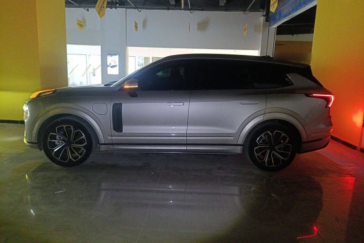 Used Lynk & Co 09 EM-P 2021 2.0T PHEV Ultra Six-Seater
