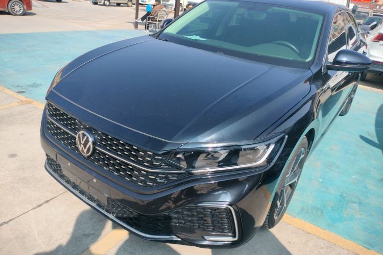 Used Volkswagen Passat 2024 330TSI Starry Elite Edition