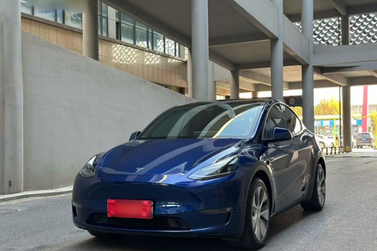 Used Tesla Model Y 2022 Rear-Wheel-Drive Version