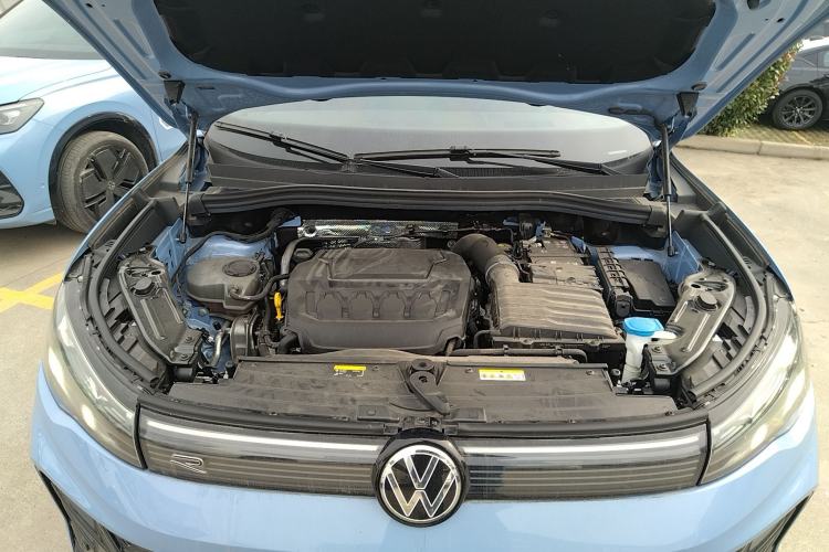 Used Volkswagen Tiguan L 2024 PRO 380TSI Four-Wheel Drive R-Line Prestige Edition
