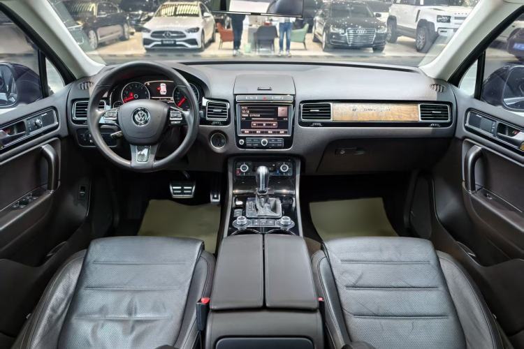 Used Volkswagen Touareg 2017 3.0 TSI Touareg Edition
