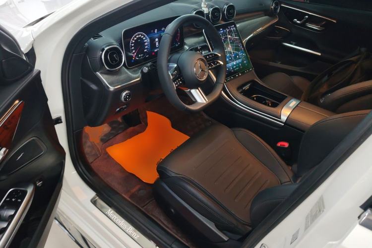 Used Mercedes-Benz C-Class 2023 Second Facelift C 260 L Sport Edition
