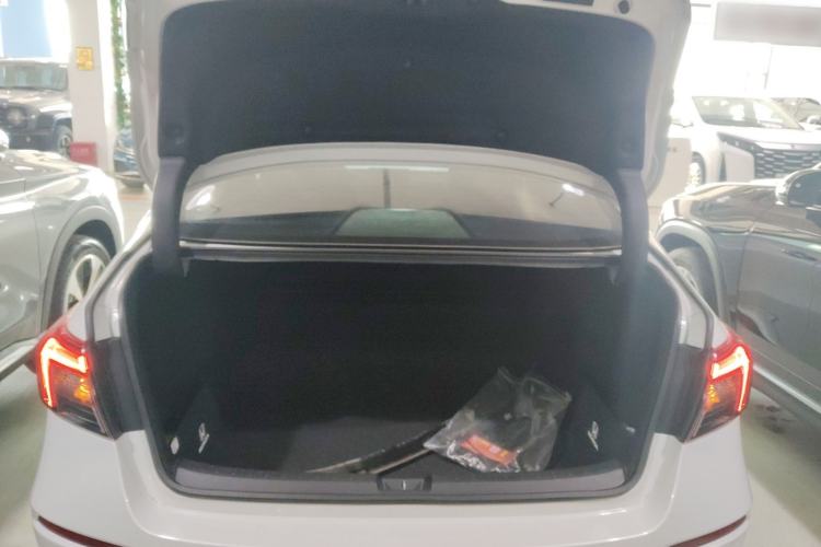 Used Honda Civic 2023 240TURBO CVT Dynamic Edition
