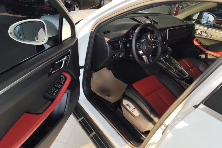 Used Porsche Macan 2018 Macan 2.0T