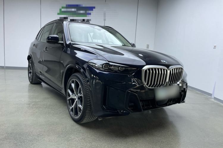 Used BMW X5 2023 xDrive 30Li Luxury M Sport Night Edition Package
