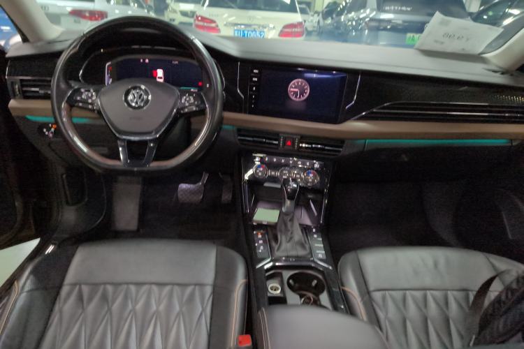 Used Volkswagen Passat 2019 380TSI Prestige Edition China VI Standard
